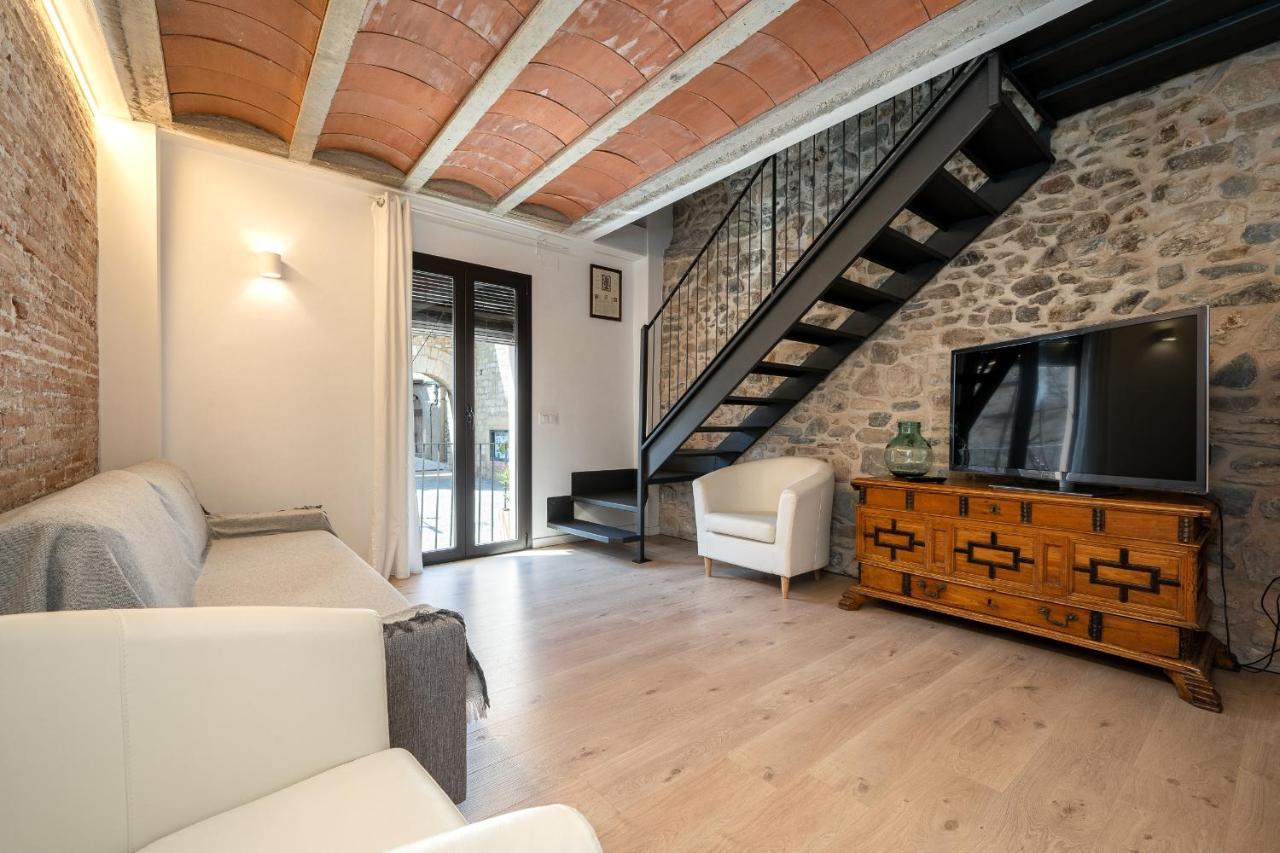Hauzify I Apartaments Montblanc Extérieur photo