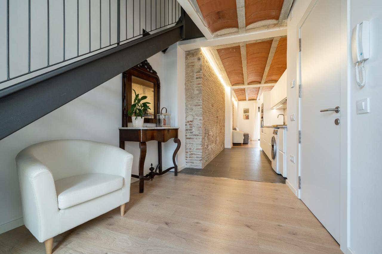 Hauzify I Apartaments Montblanc Extérieur photo