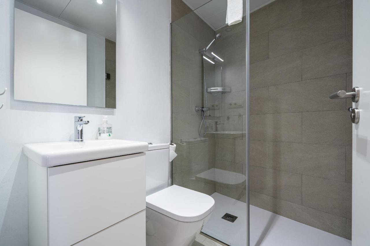 Hauzify I Apartaments Montblanc Extérieur photo